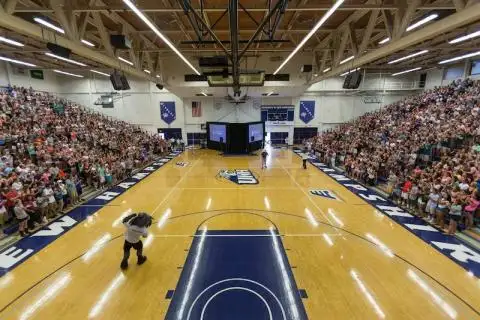 Lundholm Gymnasium - Image 1