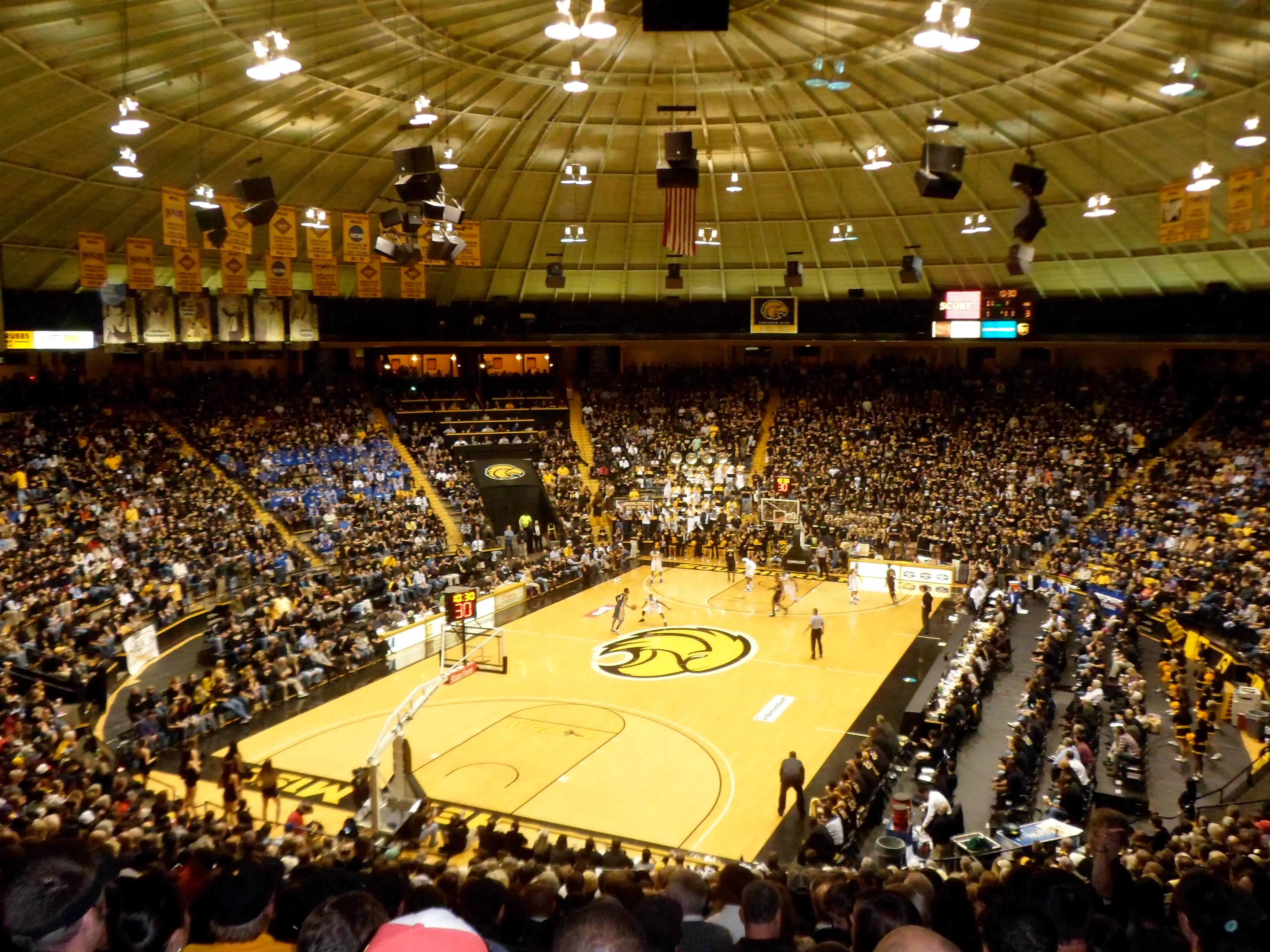 Reed Green Coliseum - Image 1