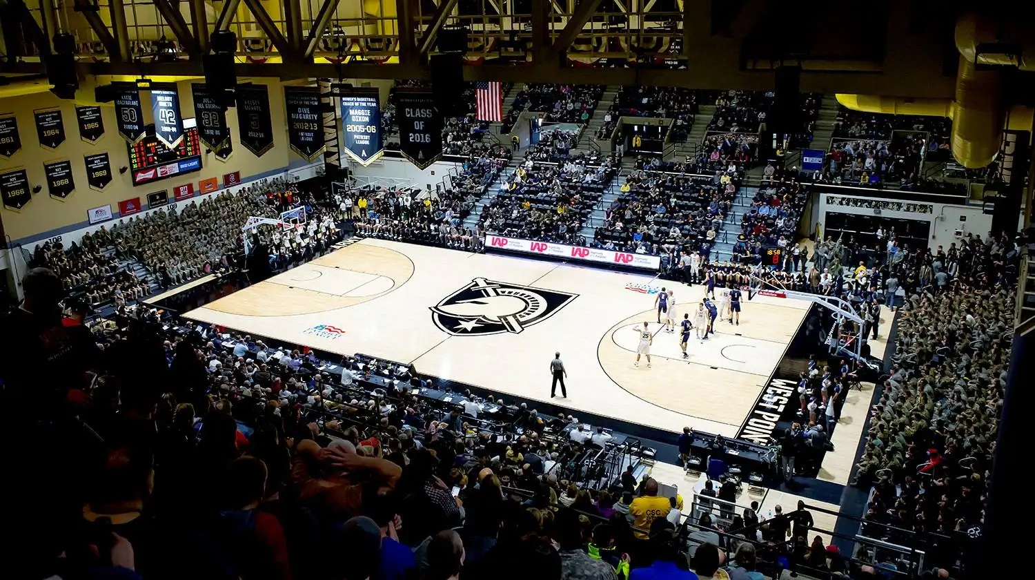 Christl Arena - Image 1