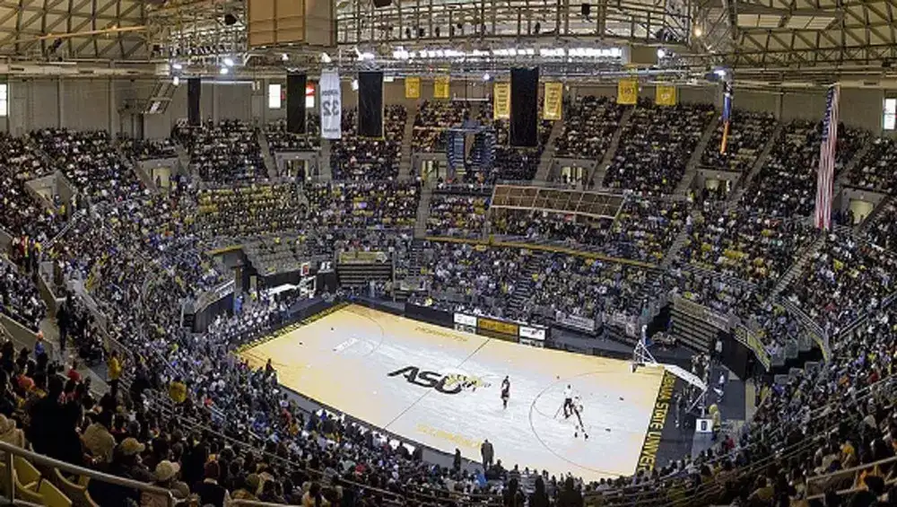 Dunn-Oliver Acadome - Image 1