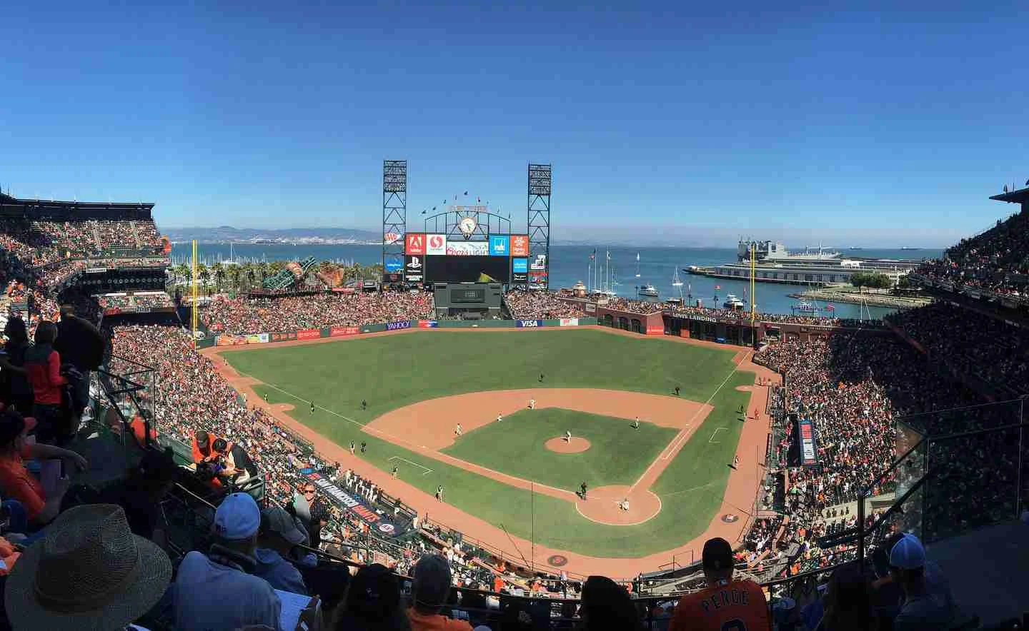 Oracle Park - Image 1