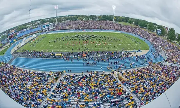 Mercedes-Benz Stadium - Image 3