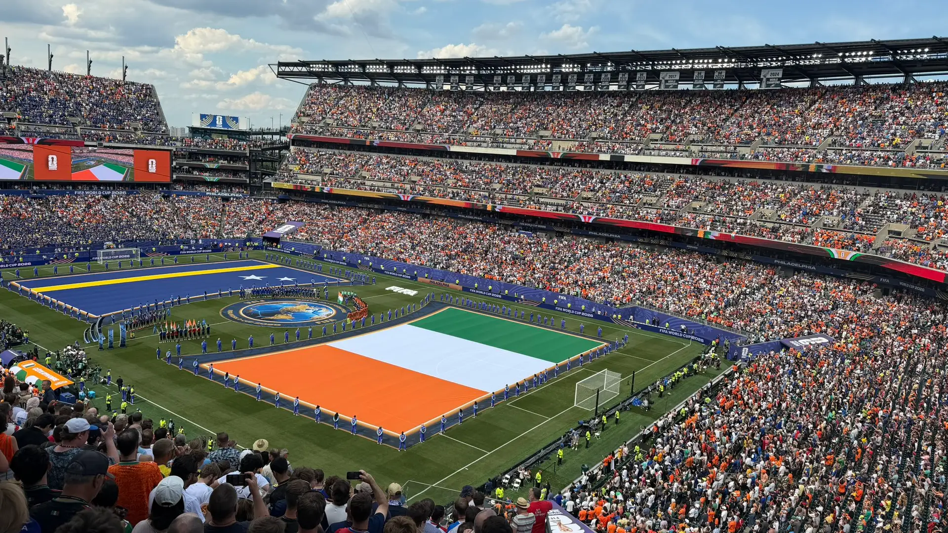 Lincoln Financial Field - Image 6