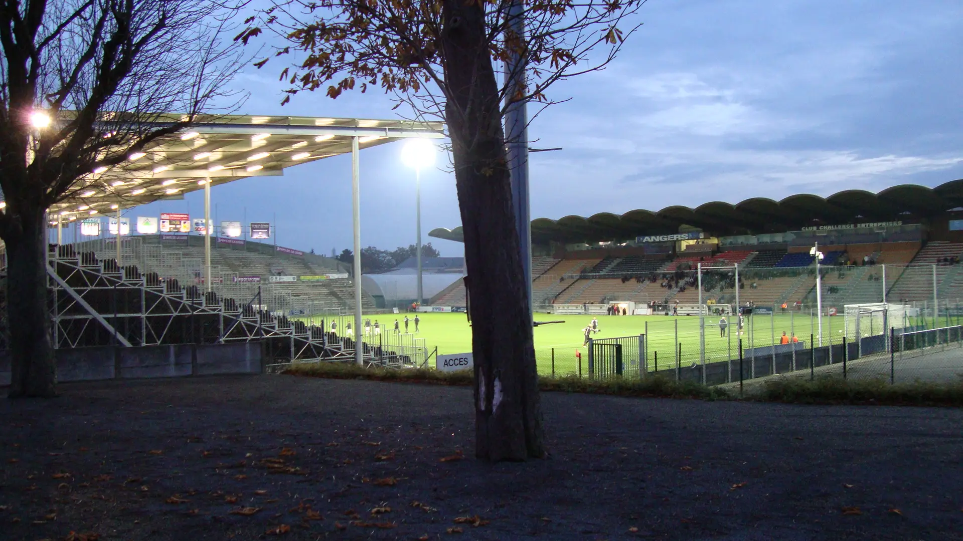 Stade Raymond-Kopa - Image 1