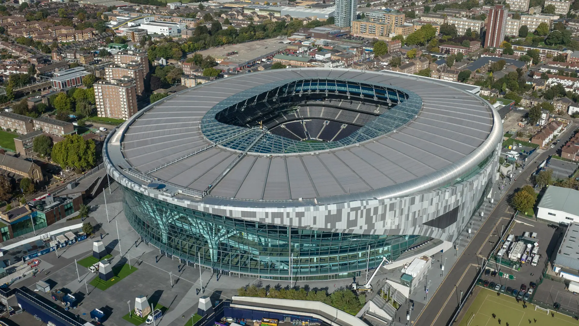 Tottenham Hotspur Stadium - Image 5