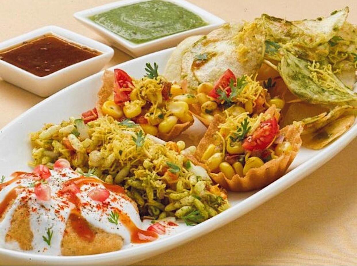 Raunak Chaat Platter