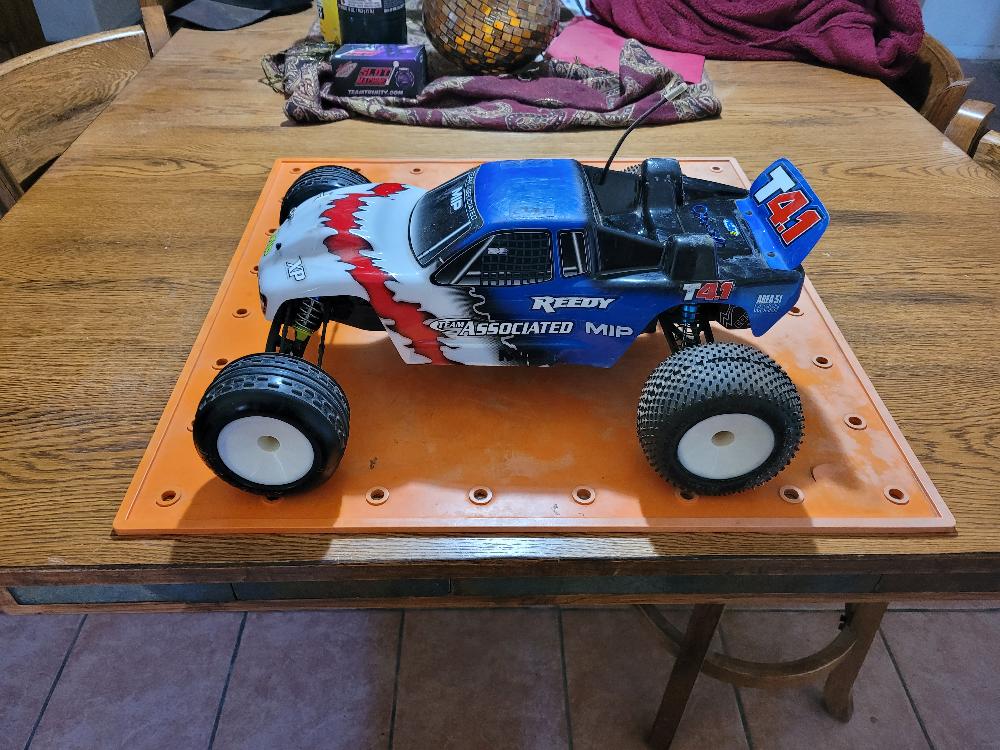 rc10 t4 run photo