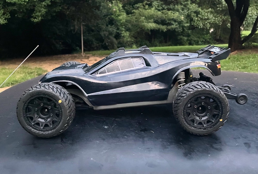 Traxxas Rustler 4X4/VXL run photo