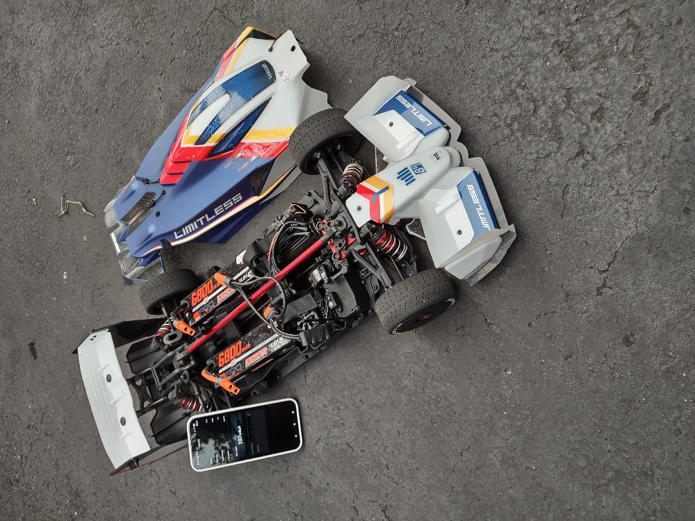 ARRMA Limitless run photo