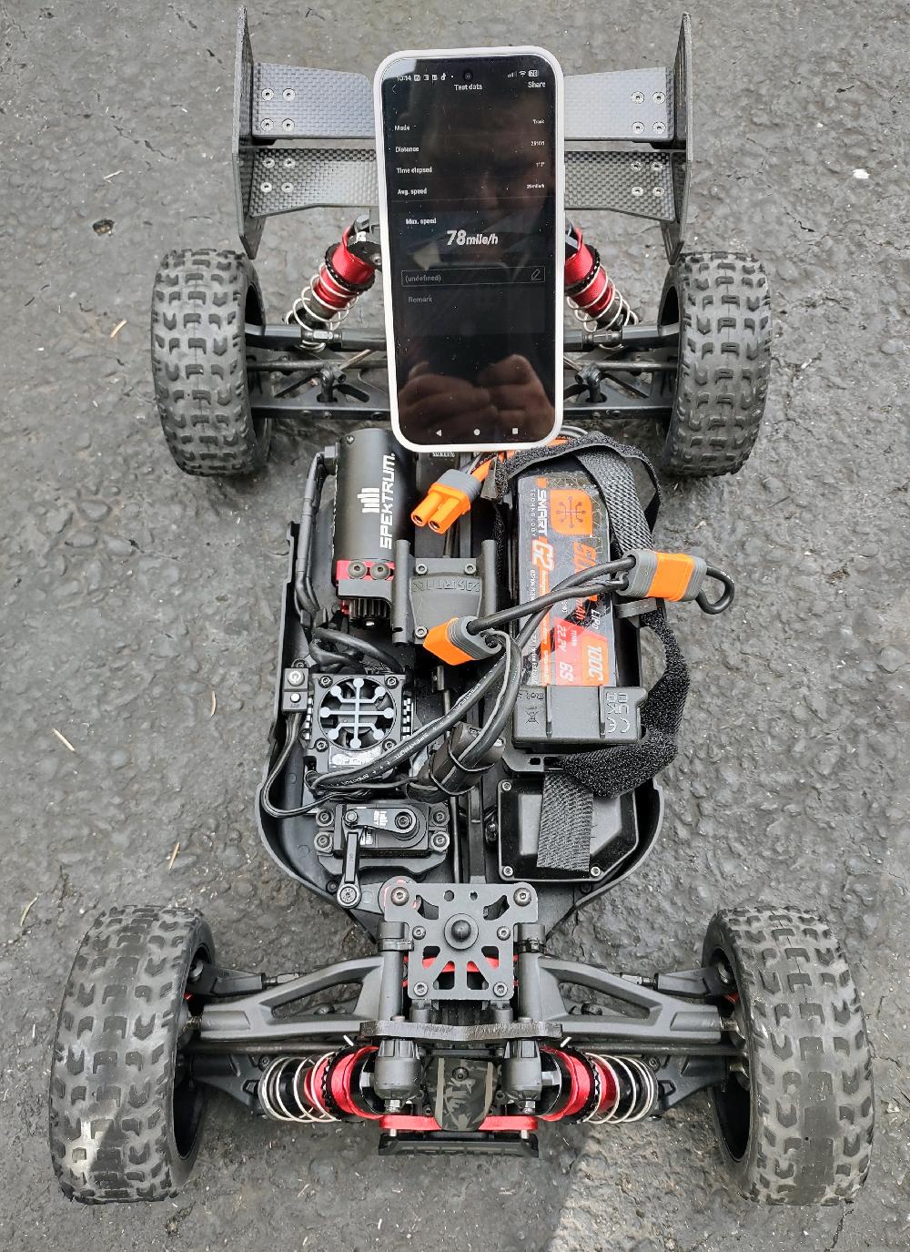 Arrma Typhon V5 6S run photo