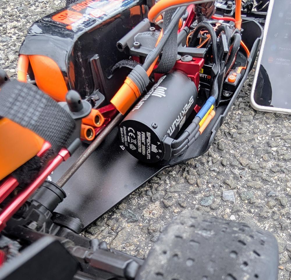 Typhon V5 6S run photo