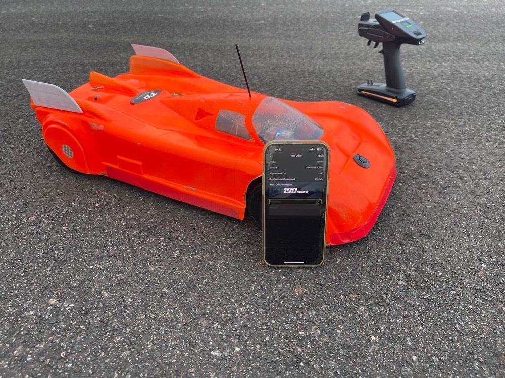 ARRMA Limitless V1 Single 8S run photo