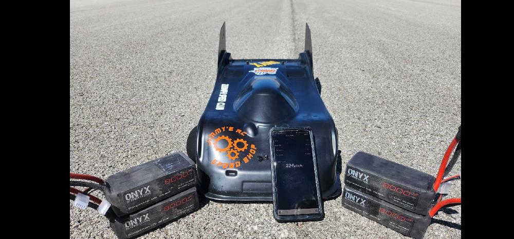 ARRMA Limitless run photo