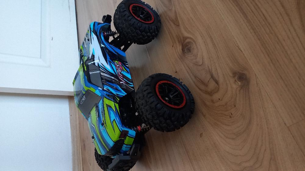 off road vehicle  viper sovran 4x4 run photo