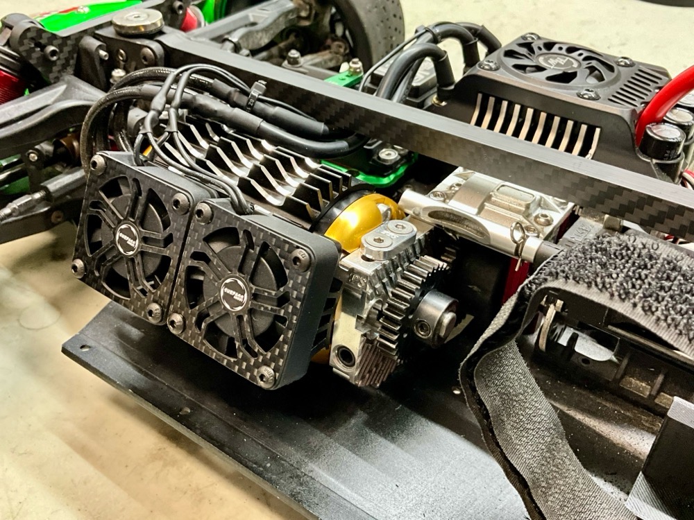 Arrma Limitless run photo