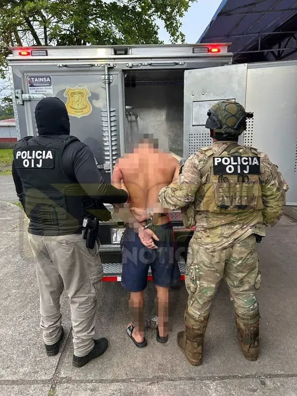 CAPTURAN A "AGACHADO" PRESUNTO CABECILLA DE GRUPO VINCULADO CON 12 ASALTOS A VIVIENDAS EN SARAPIQUÍ Y LA ZONA NORTE