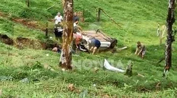 ACTUALIZAMOS INFORMACIÓN SOBRE ACCIDENTE OCURRIDO EN EL SECTOR DE GUATUSO, PRECIPITACIÓN DE VEHÍCULO 
