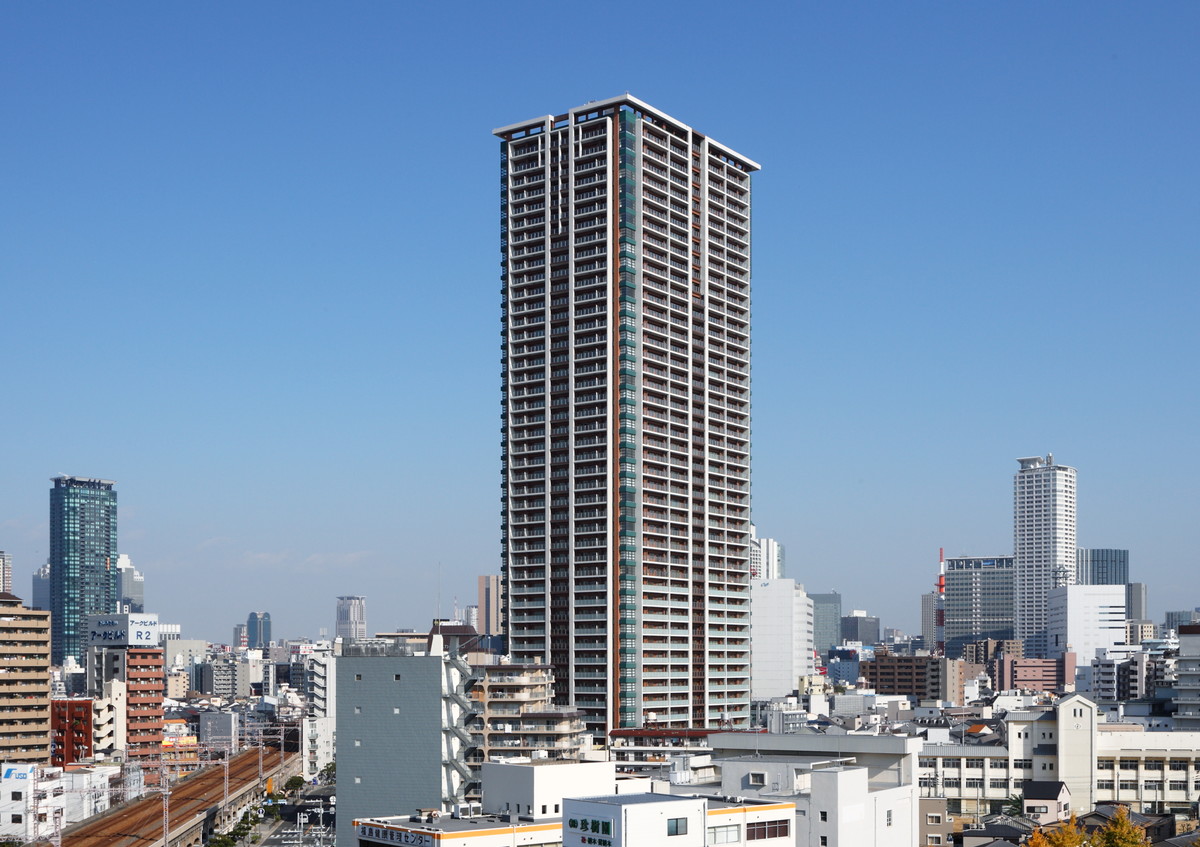 Osaka Fukushima Tower