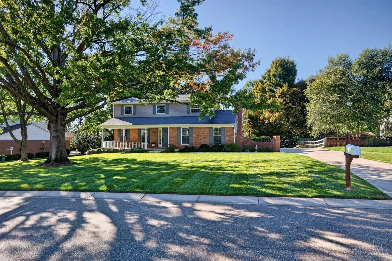 5381 Timberchase Ct, Cincinnati, OH 45247 — property photo 1