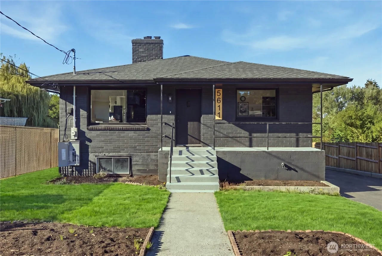 5611 N 48th St, Tacoma, WA 98407 — property photo 1