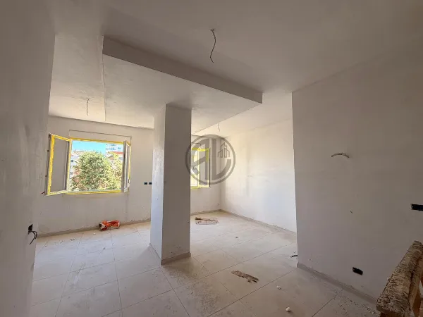 Garsoniere ne Shitje - Capiten Coast Bleger Premium - Golem - Image 2