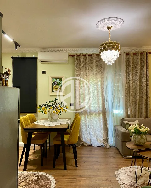 Per qira Super Apartament 1+1 Muzeumi-Durres Qender ! - Image 2