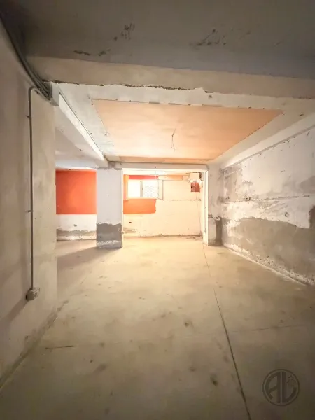🏡 Ambient Biznesi për Shitje – Pranë Muzeumit të Dëshmorve Durrës - Image 2