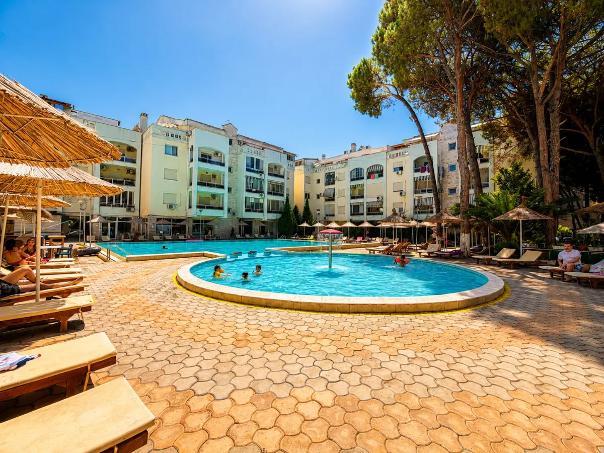 For sale 1+1 apartment Golem, Kaltersia complex