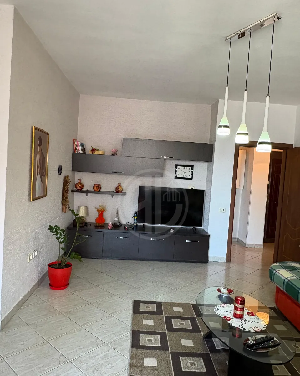 🏡 Apartament 2+1 për Shitje – Pranë Ujësjellësit, Durrës