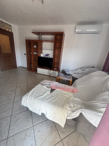 Jepet me qira apartament 2+1+2, tek Ujësjellësi. - Image 2