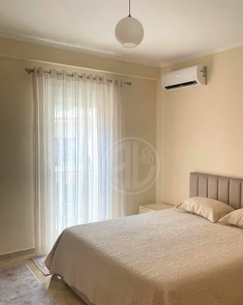 JEPET ME QERA APARTAMENT 2+1 NË QENDËR DURRES - Image 3