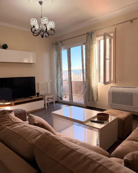 Apartament 2+1+2 tek Stadiumi, Durres