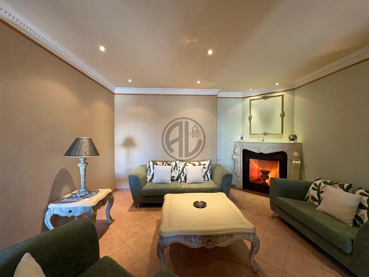 Apartament 2+1+2 per shitje prane Flagship Durres