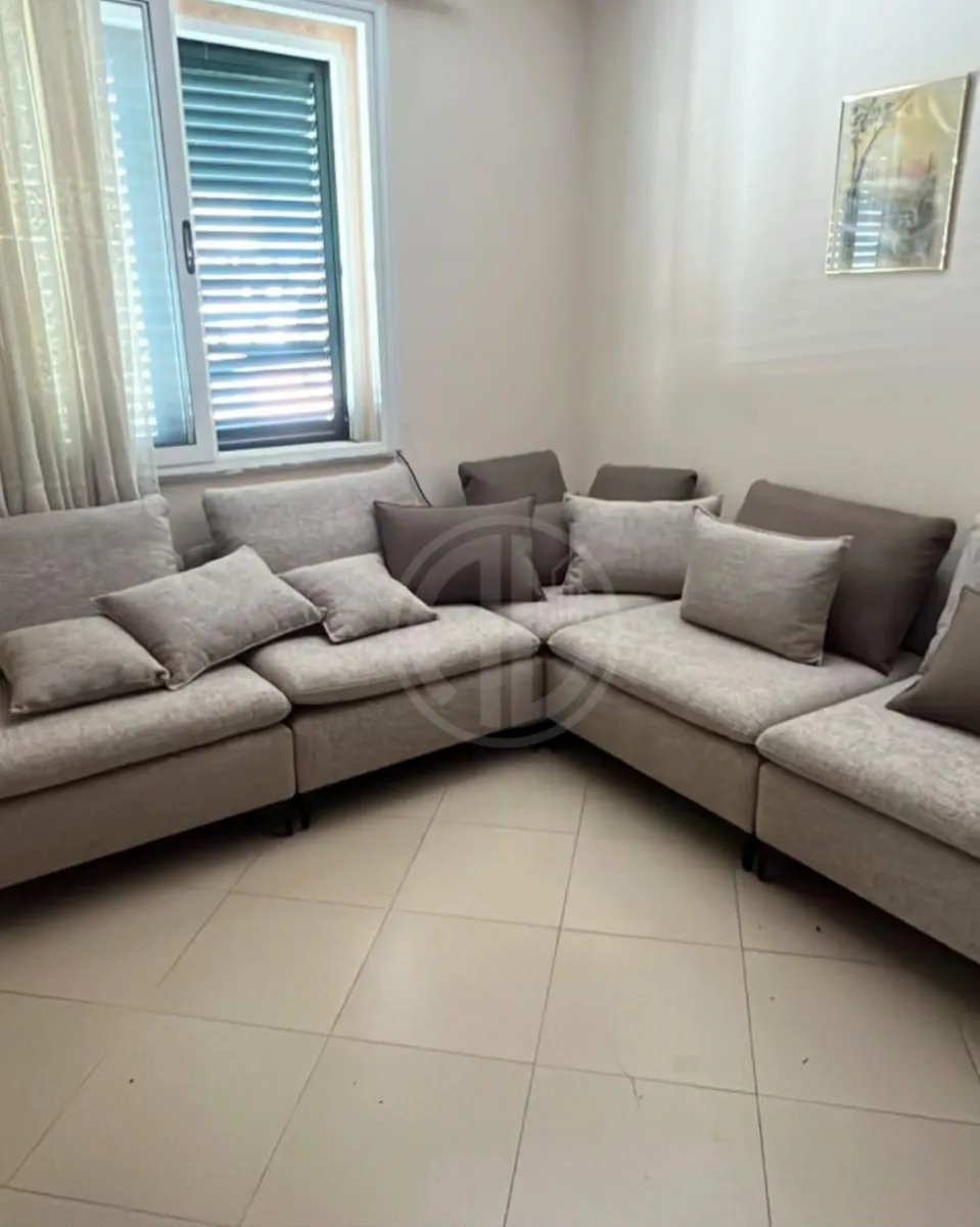Apartament 2+1 me qira pranë Muzeut të Dëshmorëve, Durrës