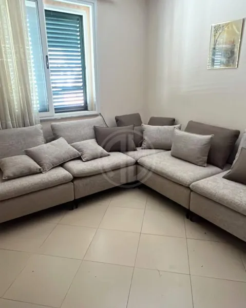 Apartament 2+1 me qira pranë Muzeut të Dëshmorëve, Durrës