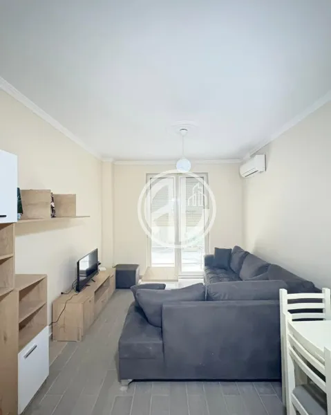 Apartament 1+1 Prane Shkolles Italiane, Durres