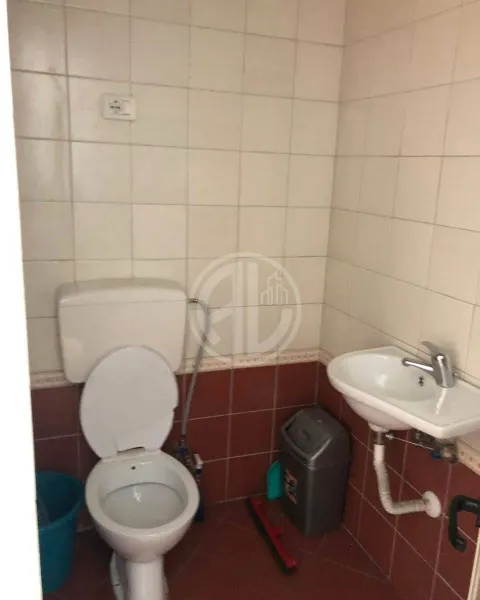 Ambient biznesi prane Ish Parkut Sportiv - Image 2