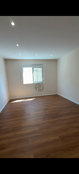 Shitet Apartament 2+1 – Lagja 16, pranë Kopshtit "Soros", Durrës - Image 3