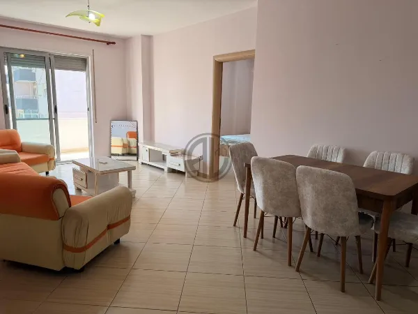 Apartament 2+1 per Qira tek lagja 6, prane kopshtit Sotir Noka