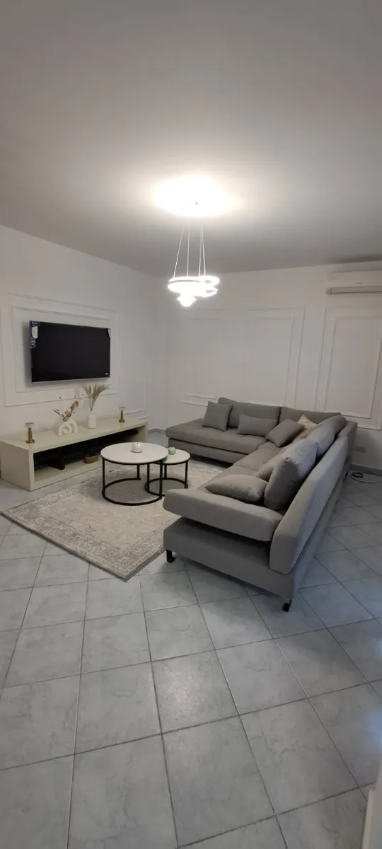 Apartament 2+1+2 + 2 Ballkone , per qira ,pamje deti ,Vollga Durres