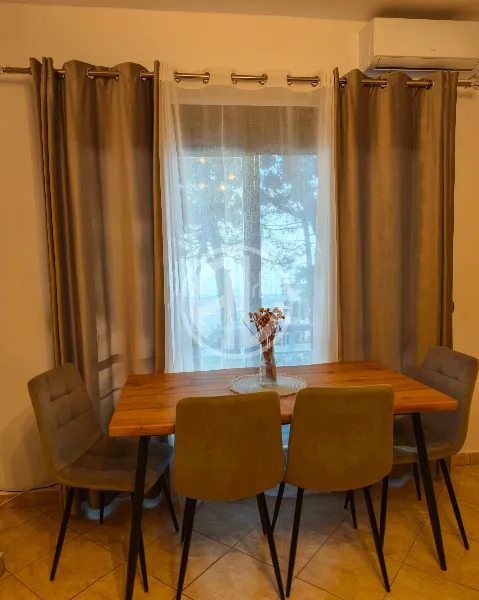 Shitet Apartament 2+1 – Vijë e Parë me Detin, Golem - Image 2