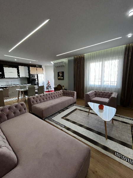 Apartament 3+1+2+2 Ballkone tek Markata, Durres - Image 3