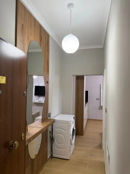  Garsoniere 30 m2 për shitje në zonën e Shkëmbit të Kavajës, prane Majestic - Image 3