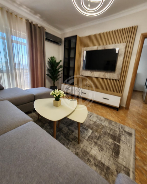 Apartment per shitje - Image 2