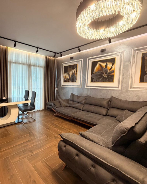 Apartment 2+1 me qera tek rruga e portit - Image 2