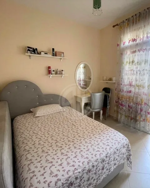 Apartament 2+1 me qira pranë Muzeut të Dëshmorëve, Durrës - Image 3