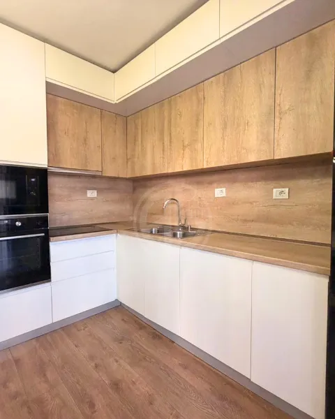 Apartament 2+1+2 me depo për shitje – Qendër, Durrës - Image 2