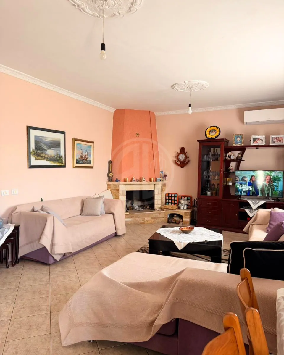 Shitet Vila 3-Kateshe – , Rruga Dytësore Plazh, Durrës