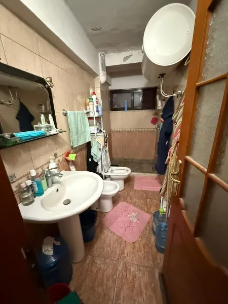 Apartament  2+1 tek  Ish Rajoni i Policise - Image 2