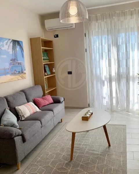 APARTAMENT 1+1 PËR SHITJE – VIJA E PARË NGA DETI  SHKEMBI I KAVAJES🌊 - Image 3